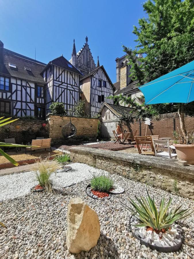 Les Cieux De La Cathedrale - Calme - Jardin - Wifi Apartment Troyes Luaran gambar