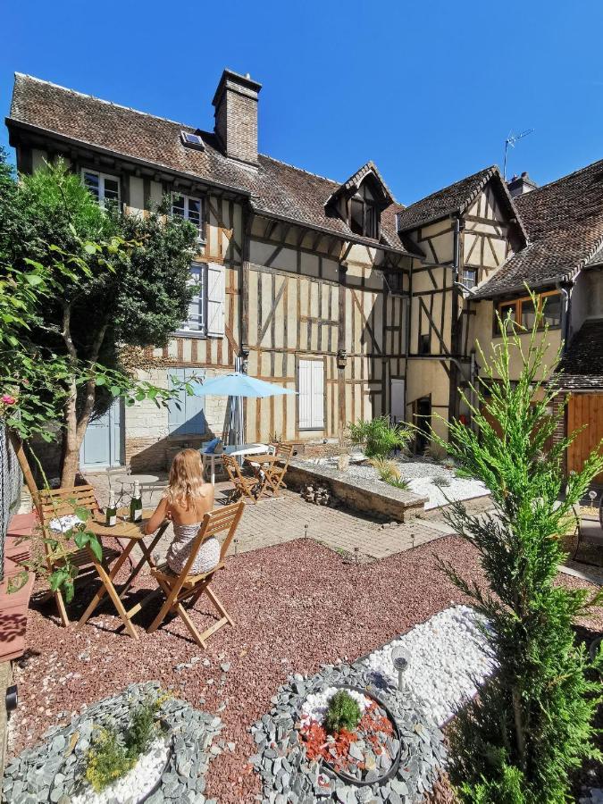 Les Cieux De La Cathedrale - Calme - Jardin - Wifi Apartment Troyes Luaran gambar